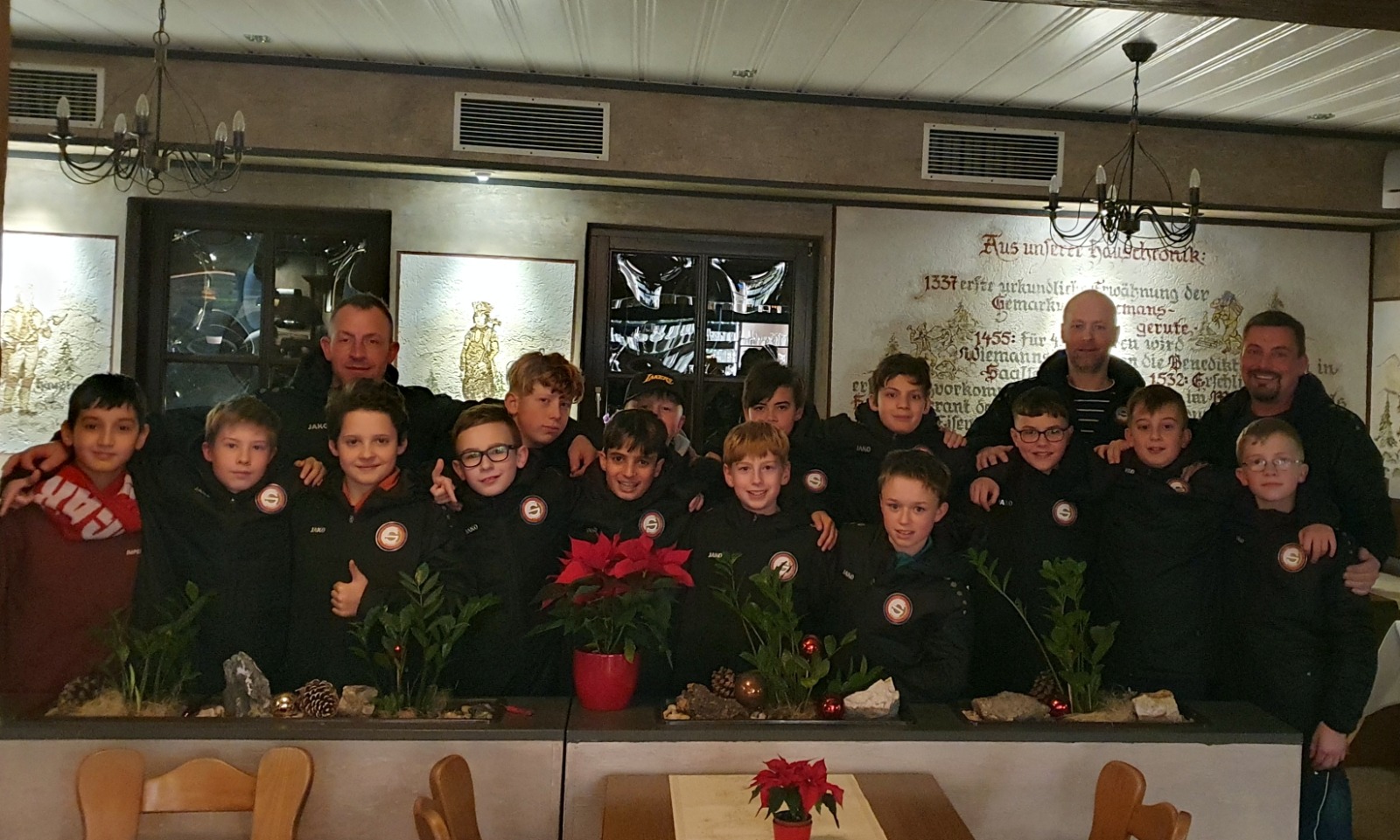 Jahresabschluss unserer U13 im Waldhotel Mellestollen