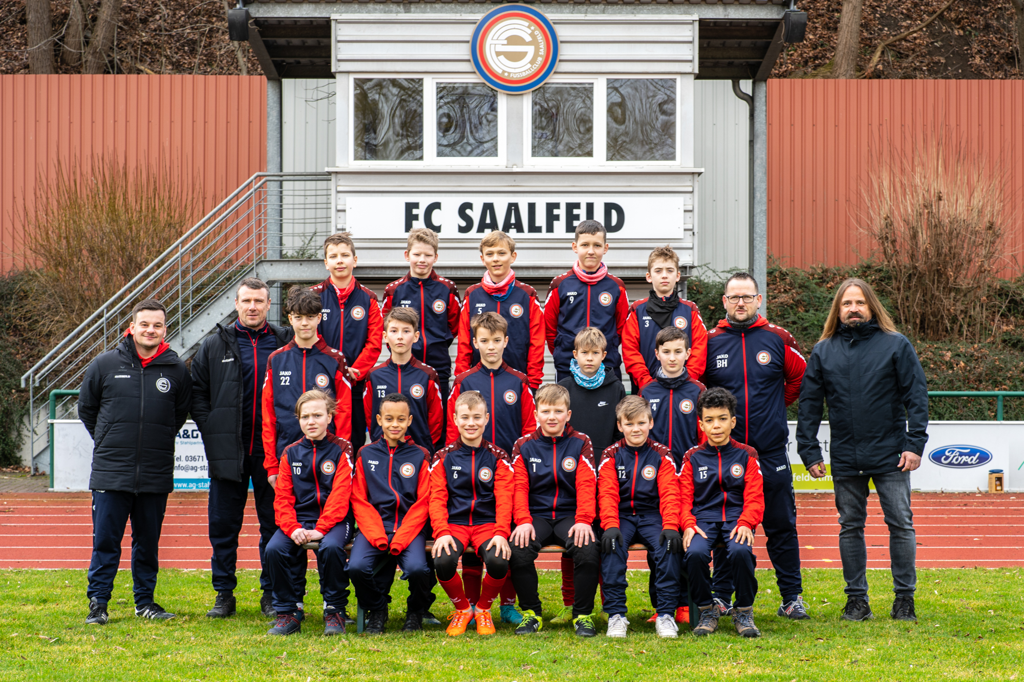 Neue Trainingsanzüge für unsere U12